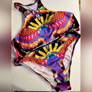 2 piece bathing suit